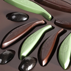 Retrouvez dans notre chocolaterie artisanale, la spécialité de marseille: l'espérantine, une confiserie ou se mélange subtilement le cacao et l'huile d'olive.